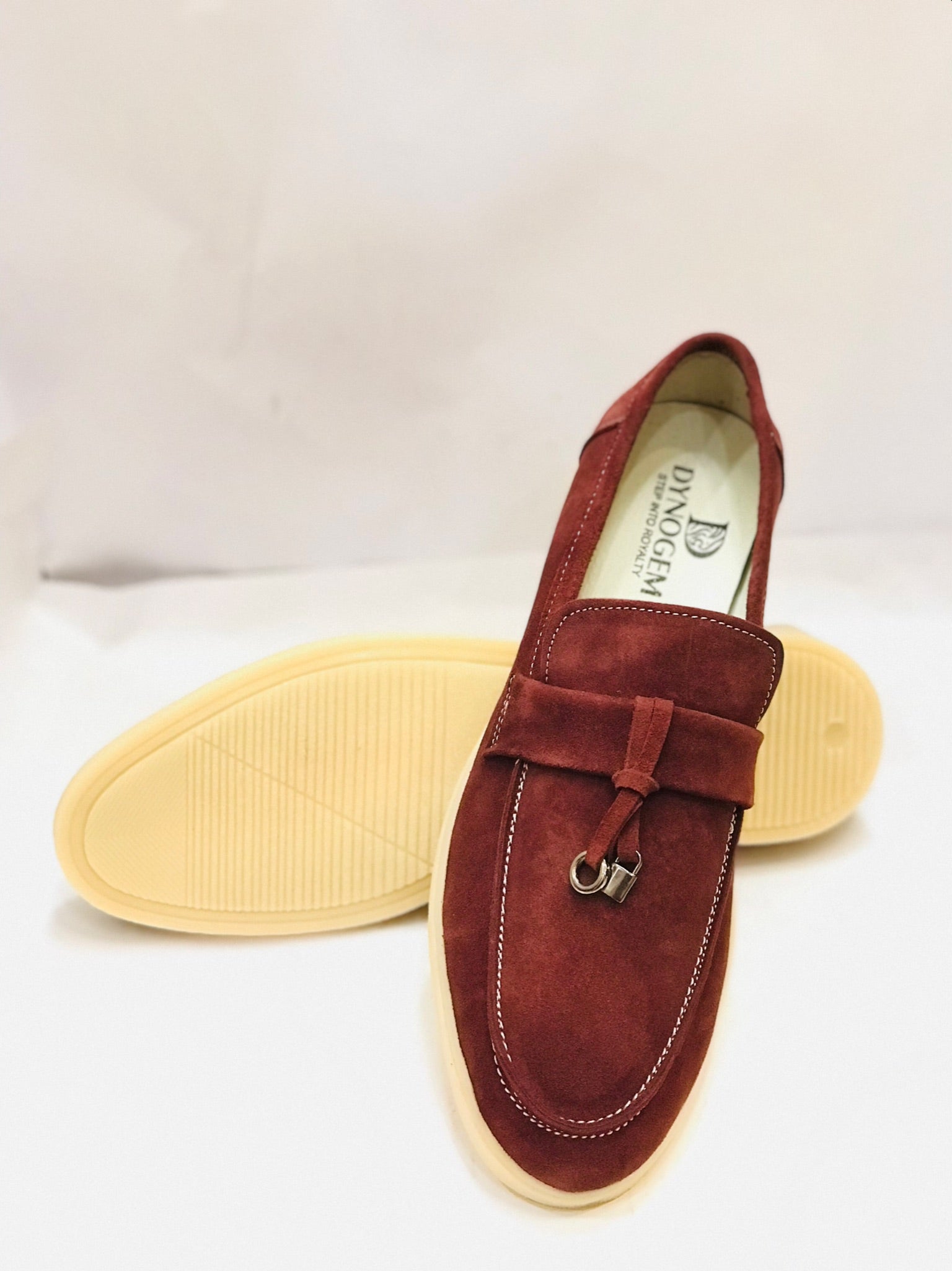 Dynogem Cherry Fresh Loafers - DYNOGEM
